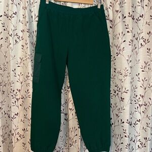 Men’s Adidas Go-to Warm DWR Golf Pant
Size Medium